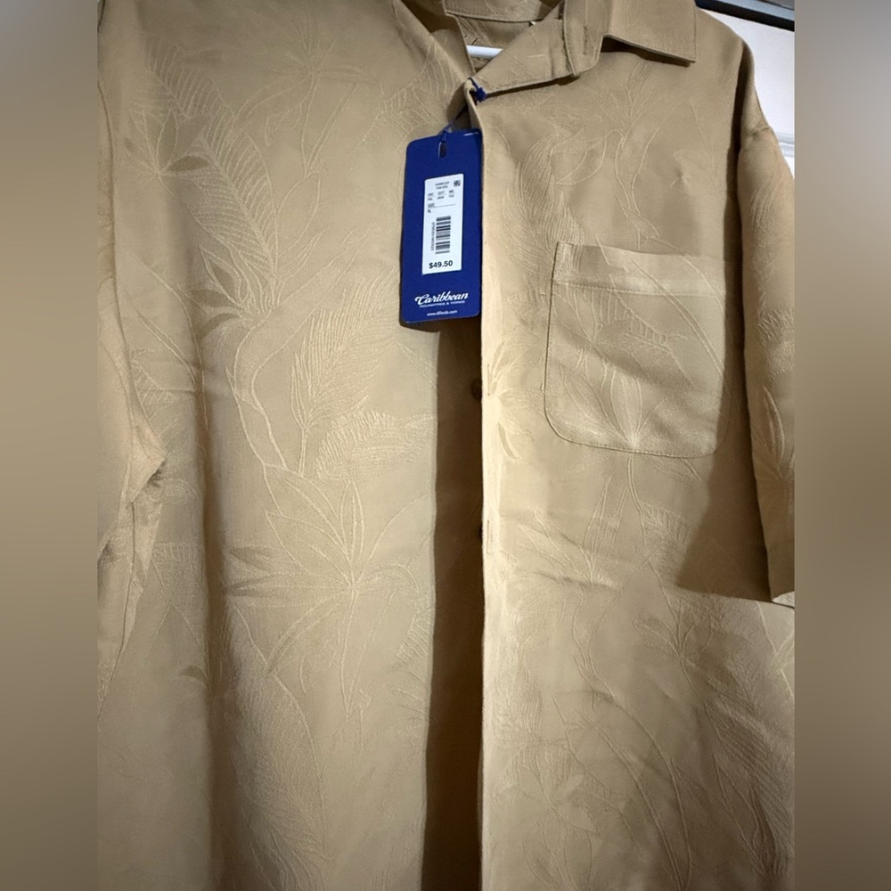 Men’s Caribbean Button Up Shirt (XL)